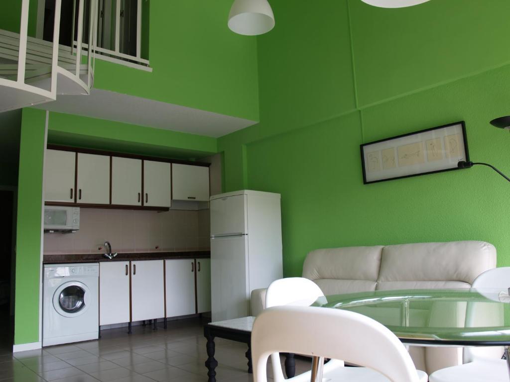 Apartamentos Zenit Mar Noja Zimmer foto